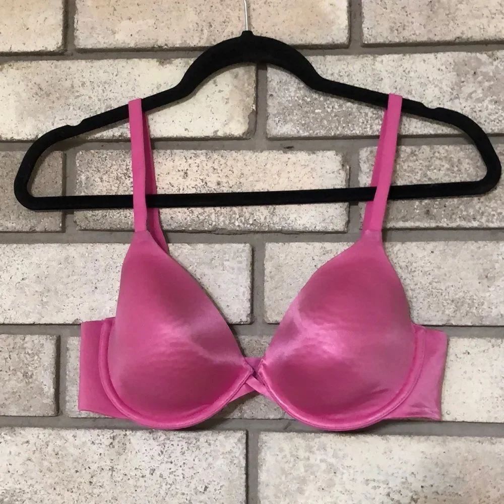 3for$20 bra has underwire 34C